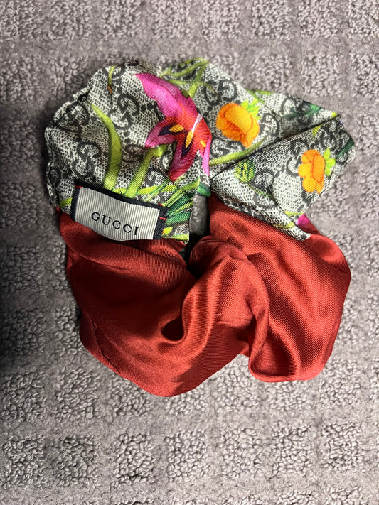 Ponytail Holder